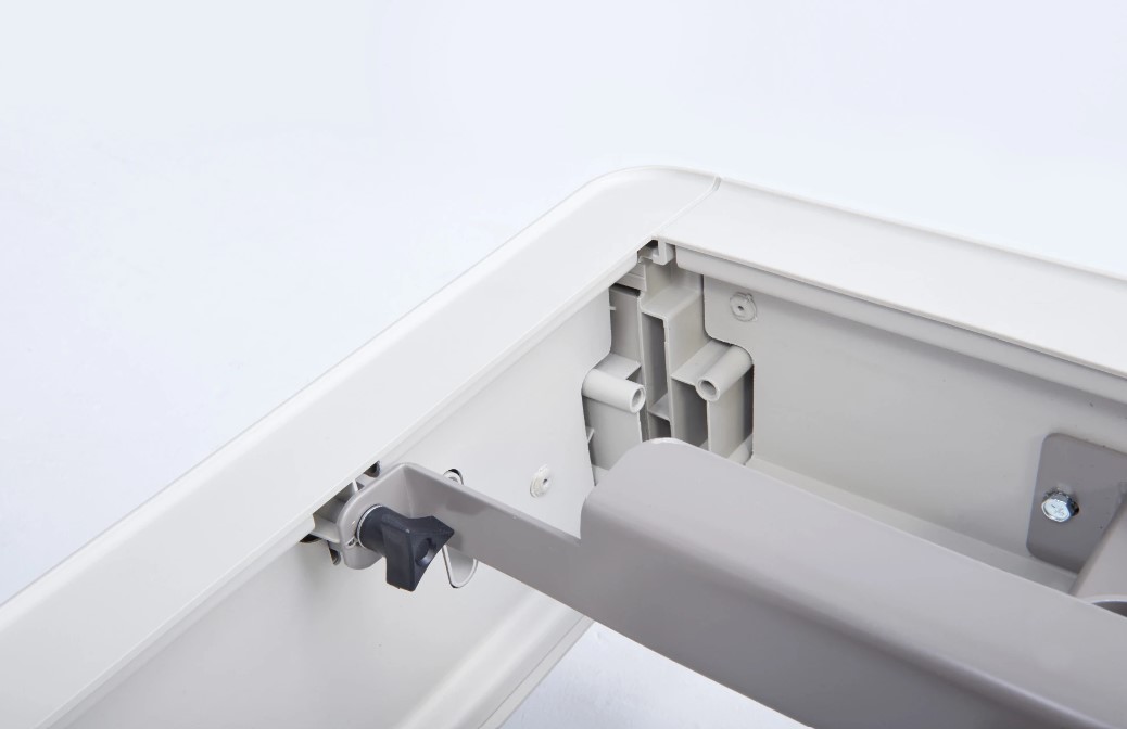 Secure rails using speed screws: