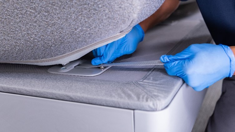 Strap attach method to hold a smart mattress onto a FlexFit adjustable base.
