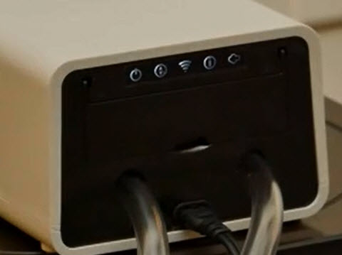 A close up image of a traditional Sleep Number pump, showing that the hoses are not able to be disconnected.
